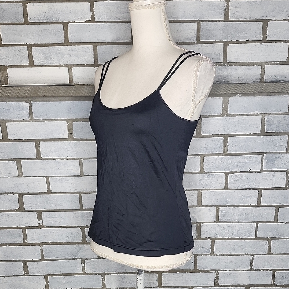Hillard & Hanson Women's Sleeveless Black Camisole Tank Top Size Medium